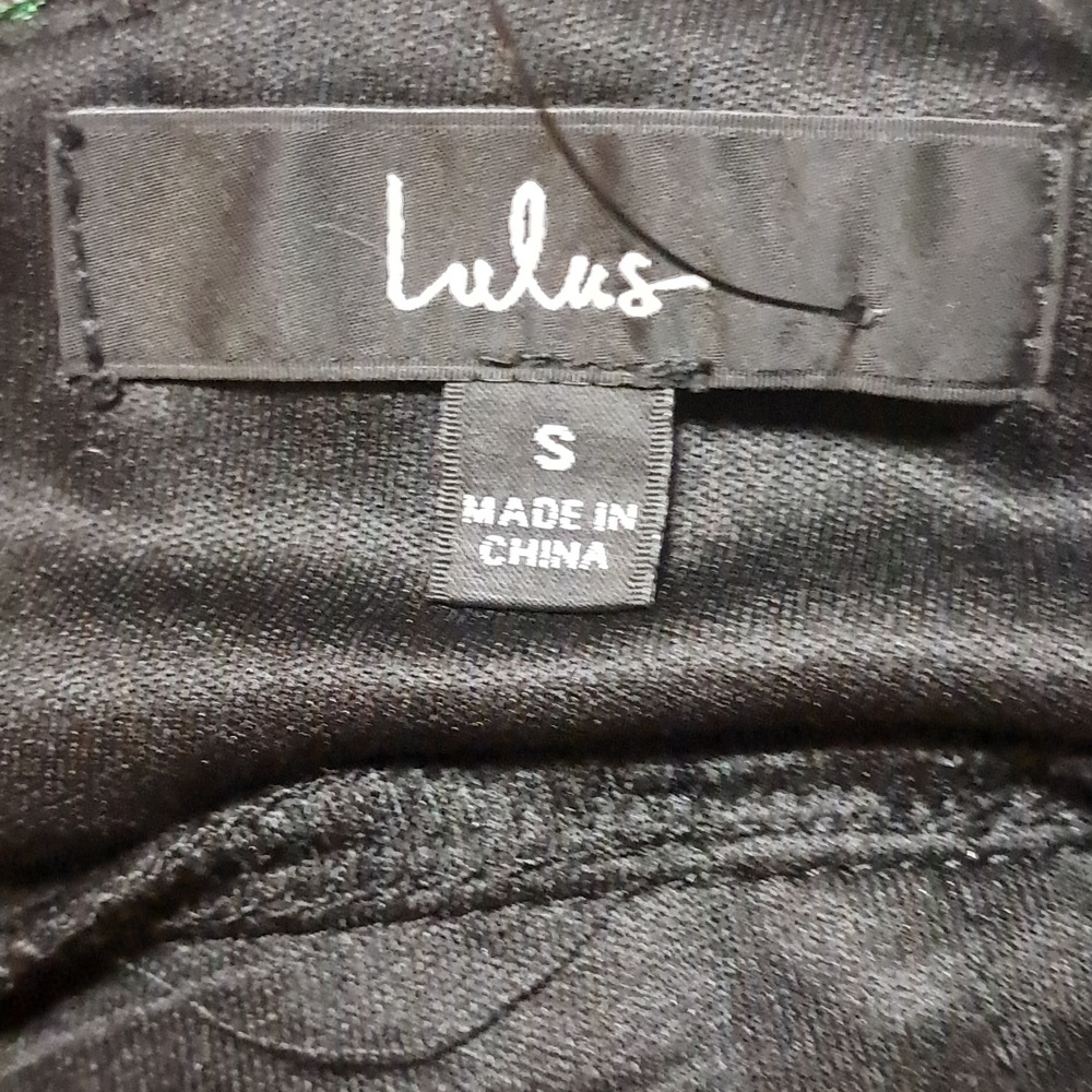 Lulu's True to Heart Black Floral Embroidered Maxi Dress Size S Mermaid Ruffled - Picture 11 of 12